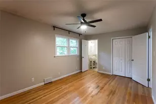 1025 Vistavia Cir, Decatur, GA 30033 - Photo 35