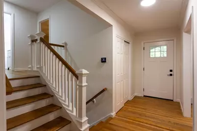 1025 Vistavia Circle, Decatur, GA 30033 - Photo 15