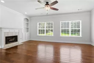 640 Autumn Leaf Cir, McDonough, GA 30253 - Photo 3