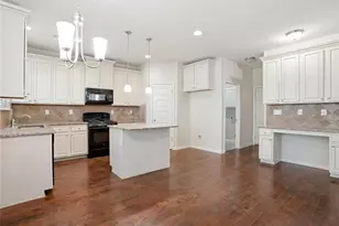 1669 Indian Wood Rd, Lithonia, GA 30058 - Photo 9