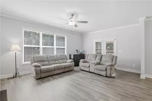 4042 Windsor Tr, Gainesville, GA 30506 - Photo 15