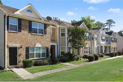 5305 Oakley Commons Boulevard, Union City, GA 30291 - Photo 3