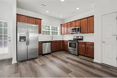 5305 Oakley Commons Boulevard, Union City, GA 30291 - Photo 13