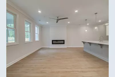 122 Bluffington Way, Marietta, GA 30066 - Photo 9