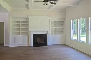 884 Bessie Ct, Loganville, GA 30052 - Photo 3