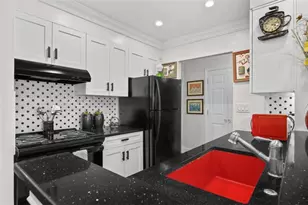 300 Johnson Ferry Rd, Atlanta, GA 30328 - Photo 11