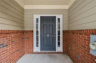 372 Creek Manor, Suwanee, GA 30024 - Photo 3