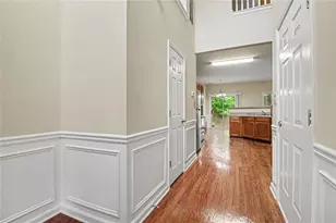 372 Creek Manor, Suwanee, GA 30024 - Photo 5