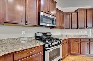 391 Gold Cove Ln, Johns Creek, GA 30097 - Photo 13
