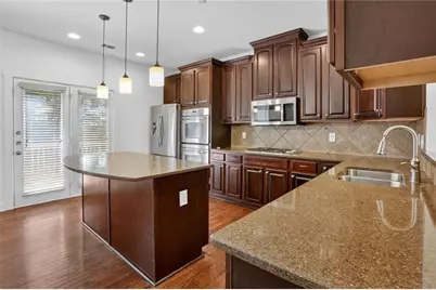 2110 Westhill Dr SE, Smyrna, GA 30082 - Photo 7