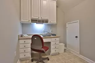 501 Grove Field Ct, Suwanee, GA 30024 - Photo 3