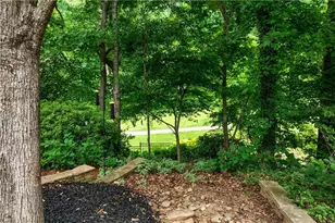 230 Park Creek Dr, Alpharetta, GA 30005 - Photo 63
