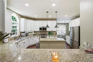 230 Park Creek Dr, Alpharetta, GA 30005 - Photo 17
