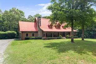 6776 H Abercrombie Rd, Murrayville, GA 30564 - Photo 5
