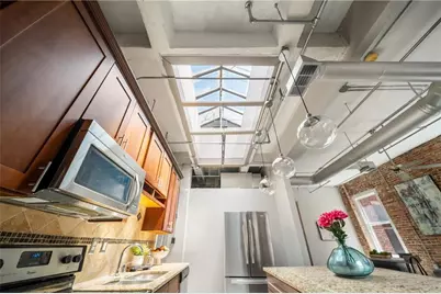 215 Mitchell Street SW #18, Atlanta, GA 30303 - Photo 3