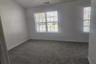 9432 Lakeview Rd, Union City, GA 30291 - Photo 9