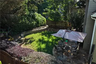 1807 Hidden Springs Walk SE, Smyrna, GA 30082 - Photo 27