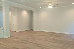 887 Bessie Ct, Loganville, GA 30052 - Photo 7