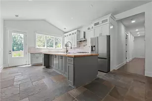 2909 Jones Mill Rd, Atlanta, GA 30360 - Photo 9