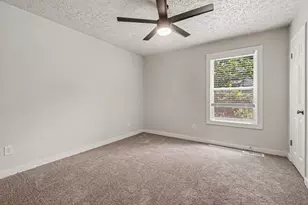 3985 Lookout Point Dr, Marietta, GA 30066 - Photo 11