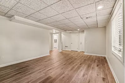 3985 Lookout Point Drive, Marietta, GA 30066 - Photo 17