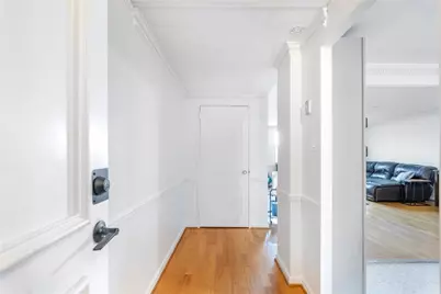 2965 Pharr Court South NW #817, Atlanta, GA 30305 - Photo 11