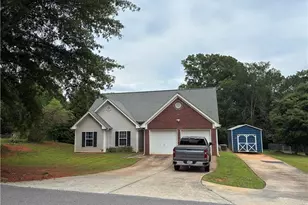 232 McArthur St, Commerce, GA 30529 - Photo 1