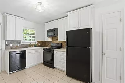 869 Briarcliff Road NE #B 18, Atlanta, GA 30306 - Photo 9