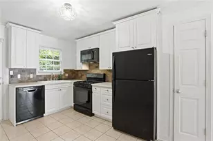 869 Briarcliff Rd NE, Atlanta, GA 30306 - Photo 9