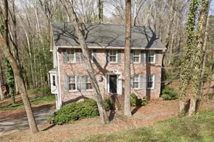 195 Brandenburgh Cir, Roswell, GA 30075 - Photo 1