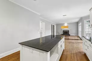 2181 McKinley Rd NW, Atlanta, GA 30318 - Photo 27