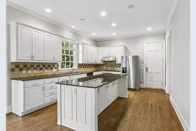 2181 McKinley Road NW, Atlanta, GA 30318 - Photo 5