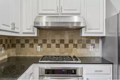 2181 McKinley Road NW, Atlanta, GA 30318 - Photo 31