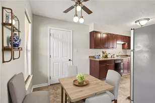 2637 Lantern Ln, Atlanta, GA 30349 - Photo 9