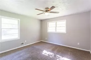 908 E Marable St, Monroe, GA 30656 - Photo 21