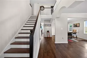 2579 Pierce Cir, Snellville, GA 30078 - Photo 3