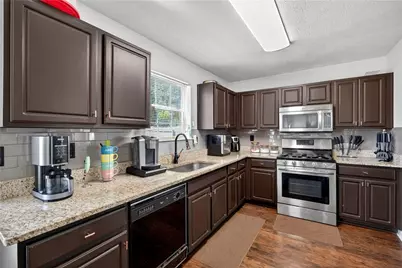 2579 Pierce Circle, Snellville, GA 30078 - Photo 7