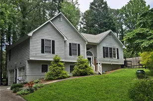 102 Thomas Dr, Dallas, GA 30157 - Photo 1