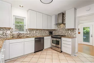 2558 Woodacres Road NE, Atlanta, GA 30345 - Photo 15