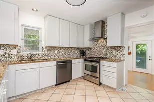 2558 Woodacres Rd NE, Atlanta, GA 30345 - Photo 15