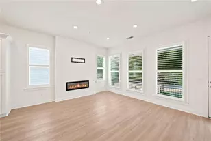111 Pearl St, Woodstock, GA 30188 - Photo 5