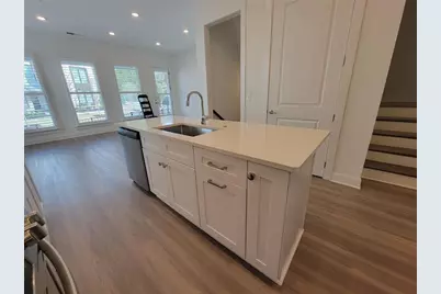 111 Pearl Street, Woodstock, GA 30188 - Photo 15
