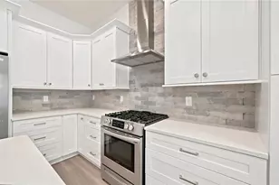 111 Pearl St, Woodstock, GA 30188 - Photo 11