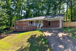 3670 Windy Hill Dr, Gainesville, GA 30504 - Photo 1
