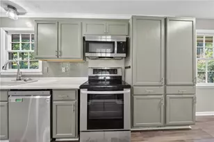 3670 Windy Hill Dr, Gainesville, GA 30504 - Photo 13