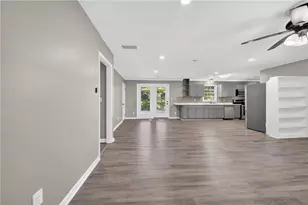 3670 Windy Hill Dr, Gainesville, GA 30504 - Photo 5