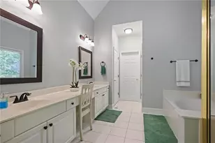 5717 Overlook Cir, Powder Springs, GA 30127 - Photo 17