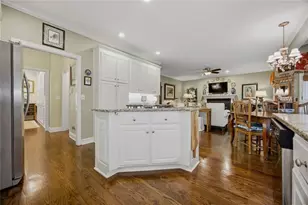 101 Oakwood Hills Dr, Suwanee, GA 30518 - Photo 11