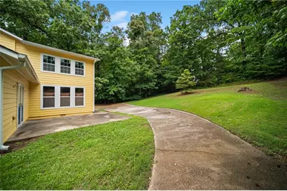 3580 Burlingham Drive, Lithonia, GA 30038 - Photo 9
