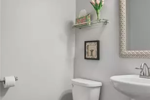 2126 Elvan Cir NE, Atlanta, GA 30317 - Photo 15